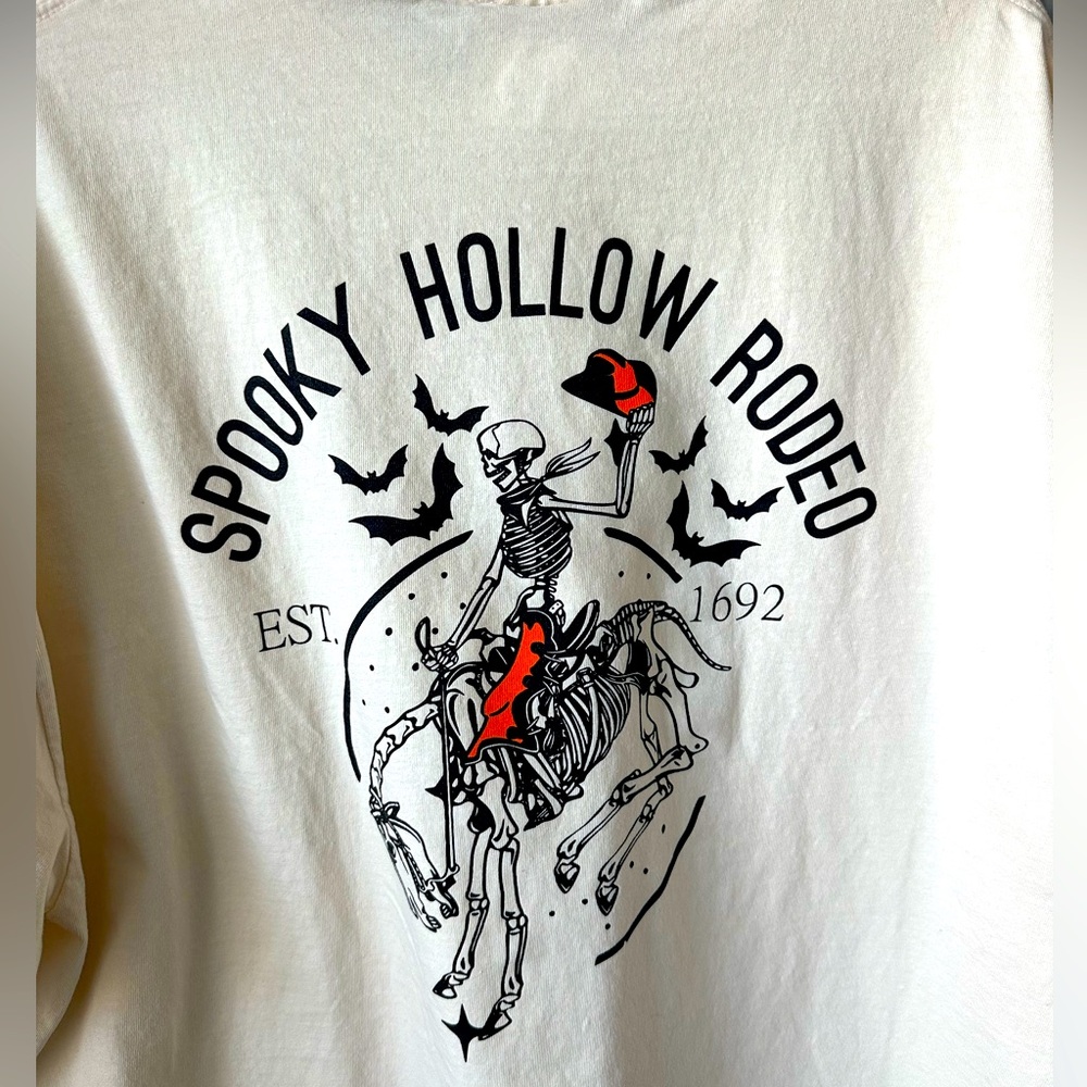 NWT Spooky Halloween graphic tee XXL comfort colors